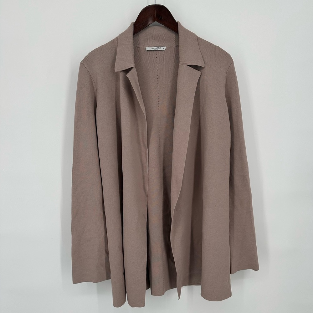 MM Lafleur The Merritt Jardigan Size Medium Latte Capsule Minimalist Work Office